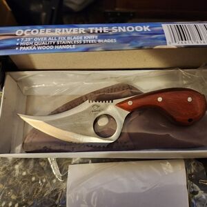 Frost Cutlery The Snook Knife with Wooden Handle